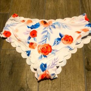 SHEIN bikini bottom floral small SPRING BREAK